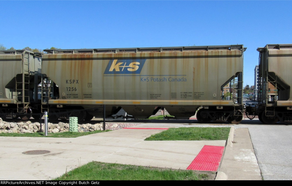 KSPX 1256